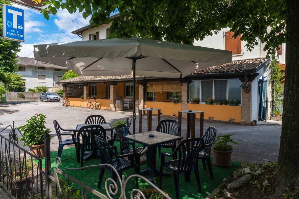 Teòr Ristorante Albergo Al Donatore מראה חיצוני תמונה