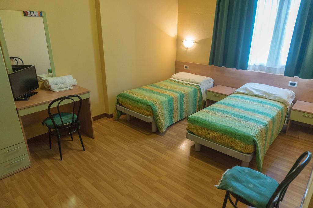 Teòr Ristorante Albergo Al Donatore חדר תמונה